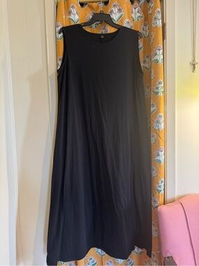 SHEIN Black Sleeveless Maxi Dress